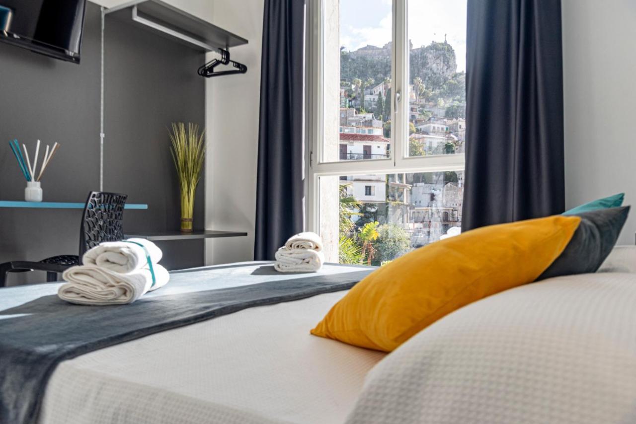 Minerva Luxury Town Center , Pool And Parking Apartment Taormina Exterior foto